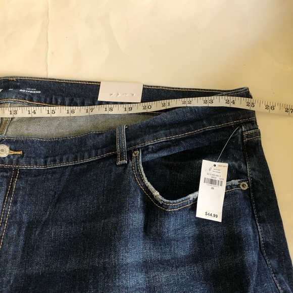 Old Navy Woman’s Mid-Rise Dark-Wash Boyfriend Jeans Plus Size 26 - Picture 10 of 14